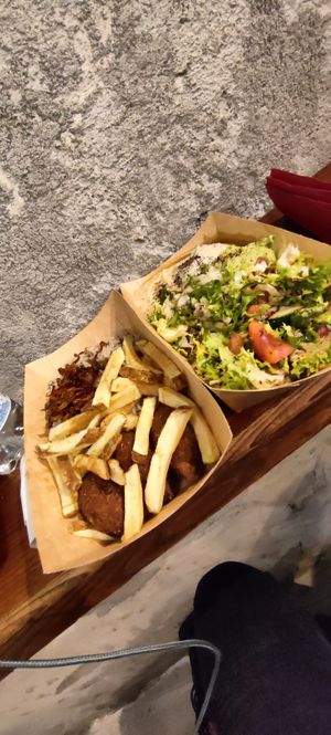  at Santo Falafel in Florence