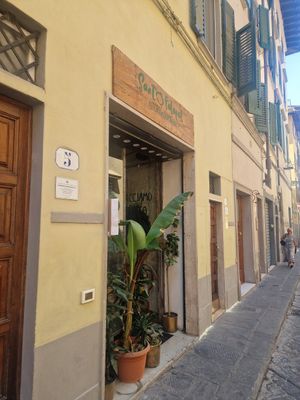  at Santo Falafel in Florence