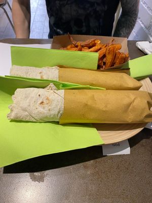  at Santo Falafel in Florence