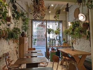  at Santo Falafel in Florence