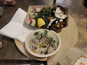  at Santo Falafel in Florence