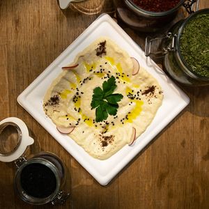 Hummus at Santo Falafel in Florence