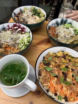 Bowls and fresh mint tea! at  Natürlik Lekkeria in Mainz