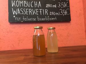 Kombucha & Wasserkefir hausgemacht at  Natürlik Lekkeria in Mainz