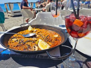 Paella vegana at Chiringuito El Bambú in La Herradura