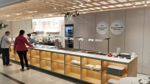 Restaurant at Loving Bistro - OC Flora in Prague