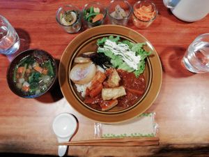 Veggie bowl at Veganic Monkey Magic 浅草 in Tokyo