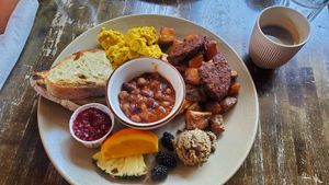 Classic vegan breakfast at Le Trèfle in Montreal