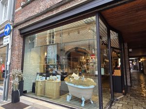 Front at Boddi in Bruges