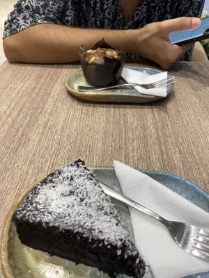 Vegan chocolate cake and vegan banana muffin   at Kaffi Colombo in Colombo