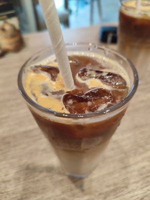  at Kaffi Colombo in Colombo