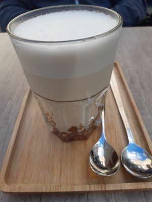 Chocolade havermelk at Kaffee Kamiel in Bruges