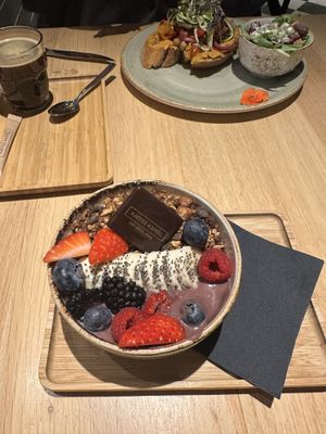 Acai bowl    at Kaffee Kamiel in Bruges