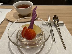Strawberry and apple compote  at Sanpou Nishimuraya in Toyooka