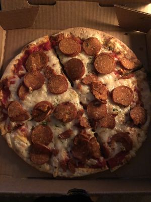 This pizza is the best. Completely vegan and reminds me of the kinda pizza you would eat on field trips as a kid   at Barrel District in Cathedral City