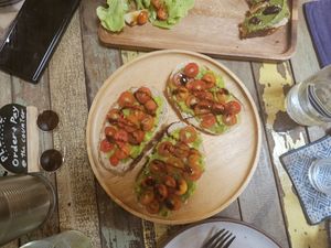 Avocado toast with cherry tomato at Galapagos in Koh Lanta