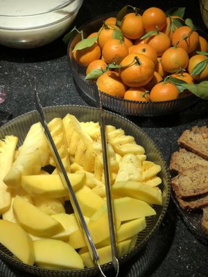 Fruits   at Vegito in Hanoi