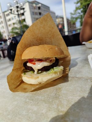 Hamburgare at Jonsborgsgrillen in Gothenburg