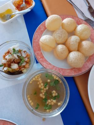 Pani puri (vegan) at Cozinha de Sonia  in Portimao