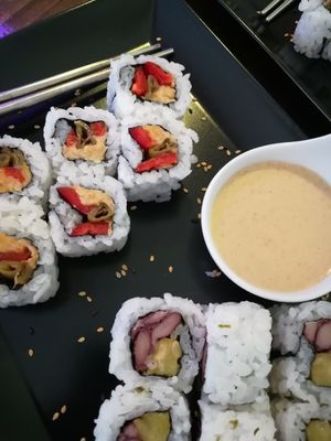 Sesame sauce at Mo's Café in Hamburg