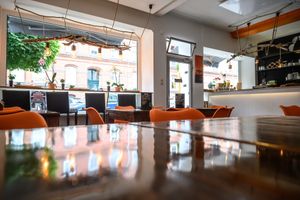 indoor at Mo's Café in Hamburg