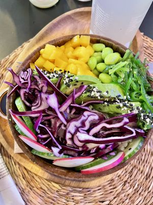 Vegan bowl   at Acai & You - de Maubeuge in Paris