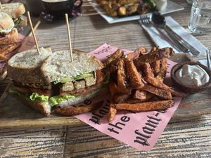 Tempeh lettuce avocado toast and sweet potato friess #Veganuary at The Hungry Tapir in Kuala Lumpur