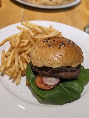 Beyond Burger 🍔 at Cafe del Sol in Koh Tao