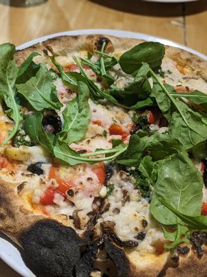 Pizza Vegetarian with vegan mozzarella 🍕 at Cafe del Sol in Koh Tao