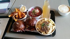 our food, burgers, mac and cheese, slaw and sweet potato fries at Jack Bean - Erasmus Food Plaza in Rotterdam