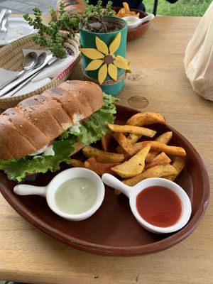 Thunfisch Sandwich   at Prana Veggie in Quito