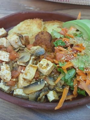  at Prana Veggie in Quito