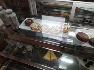 Sweets at Prana Veggie in Quito