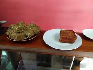Sweets at Prana Veggie in Quito