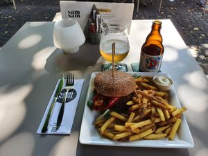 Veganized Quinoa-falafel burger with fries and vegan mayo and a Duvel beer at Sam Sam in Enschede