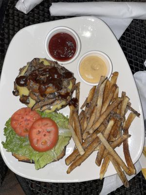 Smokehouse burger at The Panacea Restaurant in Wilmington