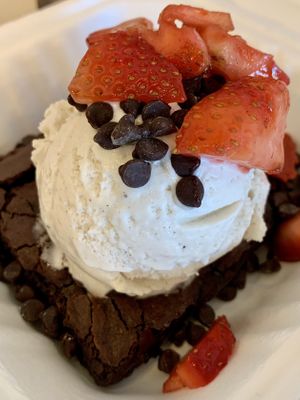   at Cinnaholic in Schaumburg