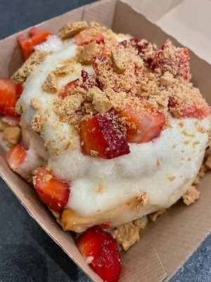  at Cinnaholic in Schaumburg