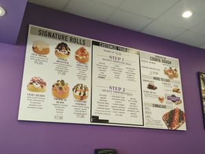 Menu board at Cinnaholic in Schaumburg