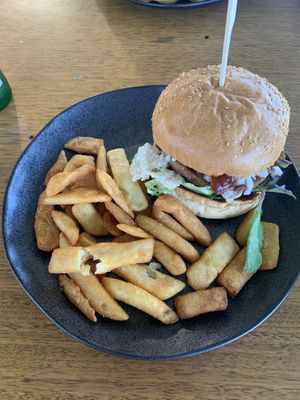 Burger at Rafferty's Tavern in Warrnambool