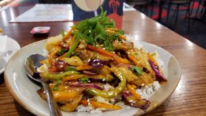 Great plant-based menu. Had a satay chicken (better than any other asian restaurant).
Big portion. Very friendly staff. Amazing, welcoming, family friendly environt. at Rafferty's Tavern in Warrnambool