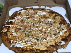 Chipotle chicken pizza at Pizzeria Halt in Modesto
