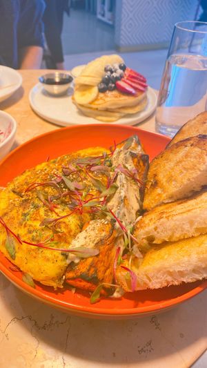 Gluten-free buttermilk pancakes and the sun dried tomato omelette of my dreams  at Lulu Green in Boston