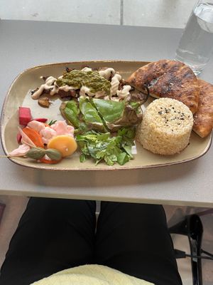 Shwarma  at Lulu Green in Boston