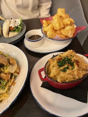 Pumpkin bao buns. Cauliflower. Mac and cheese at Wulf & Lamb Marylebone in London