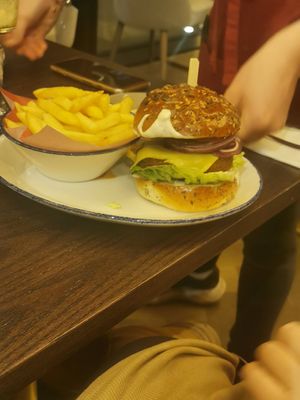 Smokey Blackbean burger  #Veganuary at Wulf & Lamb Marylebone in London