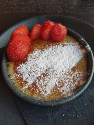 Crème brulé at Wulf & Lamb Marylebone in London