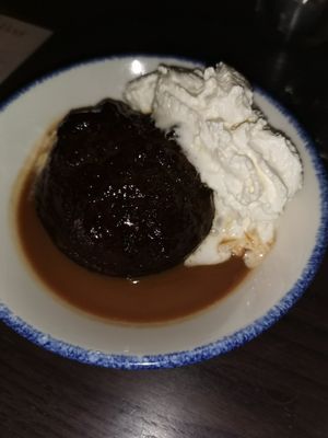 The best sticky toffee pudding ever!! 🥰🎊 #Veganuary at Wulf & Lamb Marylebone in London