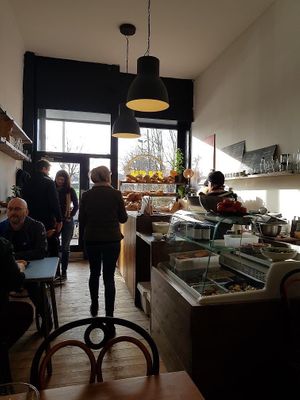 Interior Zilch Deli at Zilch Bakery & Deli in Glasgow