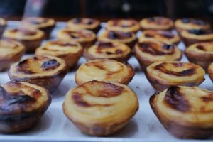 Vegan nata in the store at VeganNata - Campo de Ourique in Lisbon